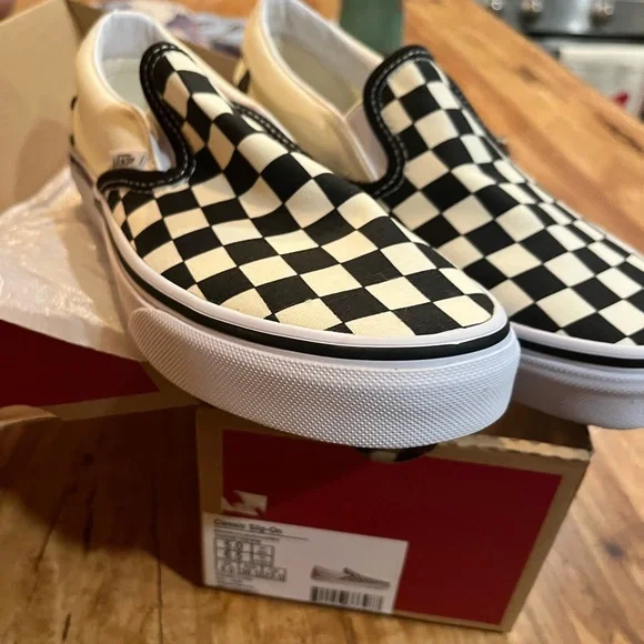 Vans Black and White Checkerboard Slip-Ons NEW - Picture 10 of 10
